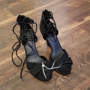 🆕️Beautiful black Sandals